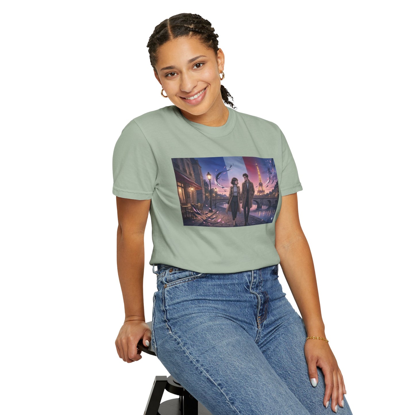 Couple Walking, Eiffel Tower - T-Shirt — Romantic Paris Nightscape Graphic Tee