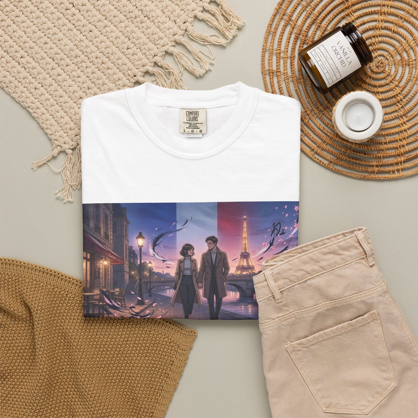 Couple Walking, Eiffel Tower - T-Shirt — Romantic Paris Nightscape Graphic Tee