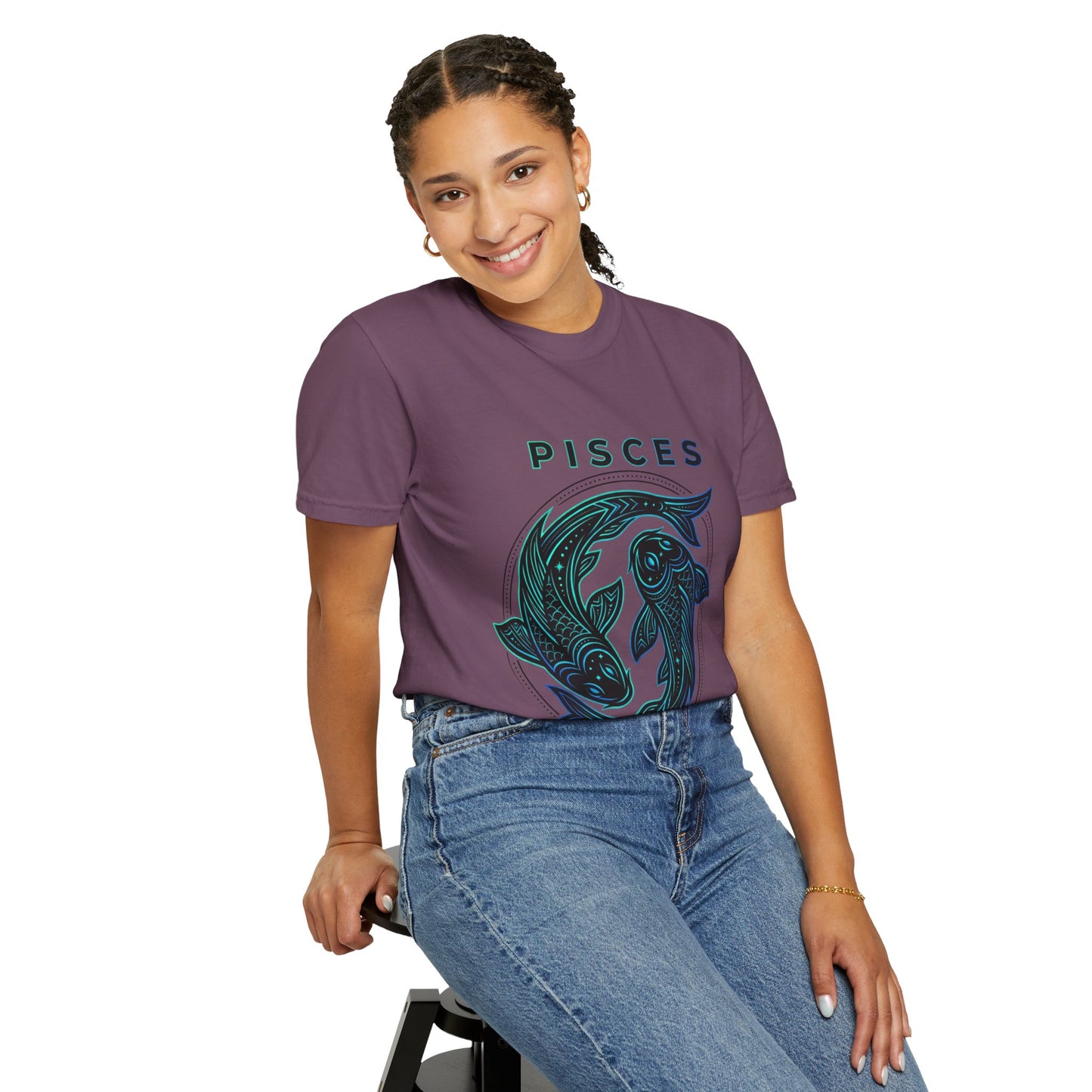 Pisces Zodiac T-Shirt — Artistic Twin Fish Astrology Tee