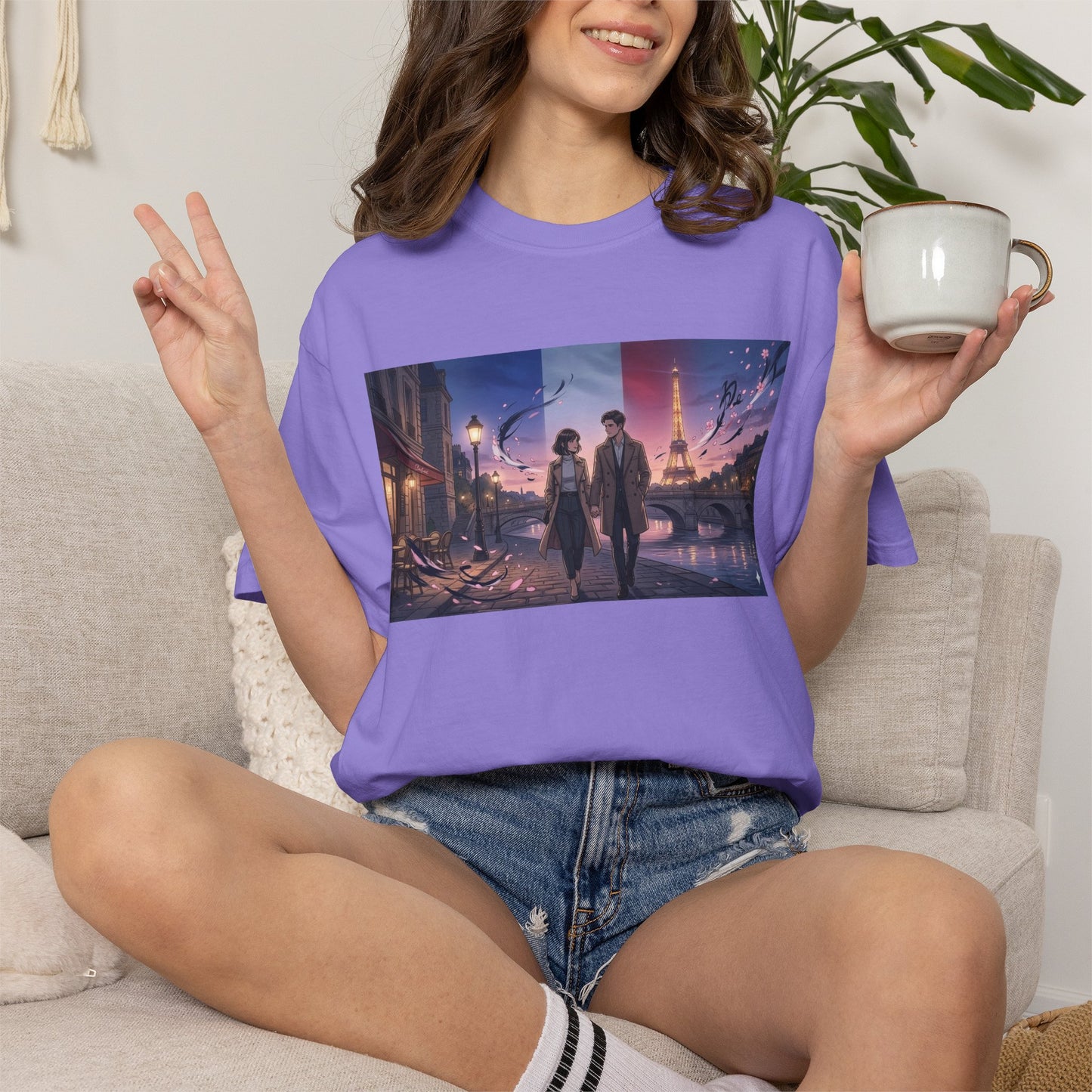 Couple Walking, Eiffel Tower - T-Shirt — Romantic Paris Nightscape Graphic Tee