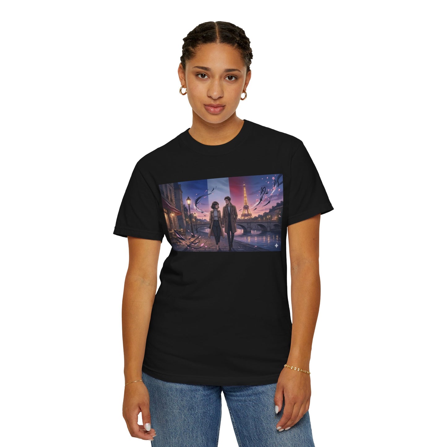 Couple Walking, Eiffel Tower - T-Shirt — Romantic Paris Nightscape Graphic Tee