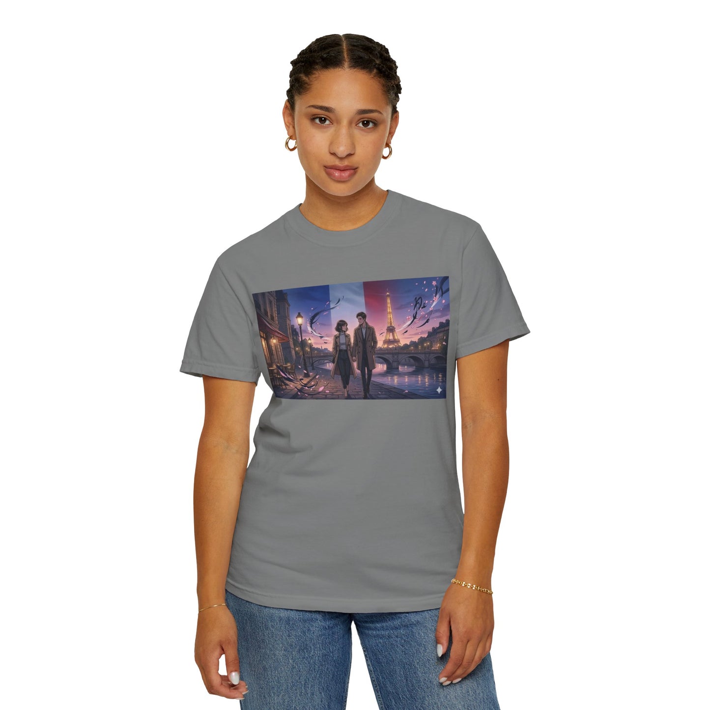 Couple Walking, Eiffel Tower - T-Shirt — Romantic Paris Nightscape Graphic Tee