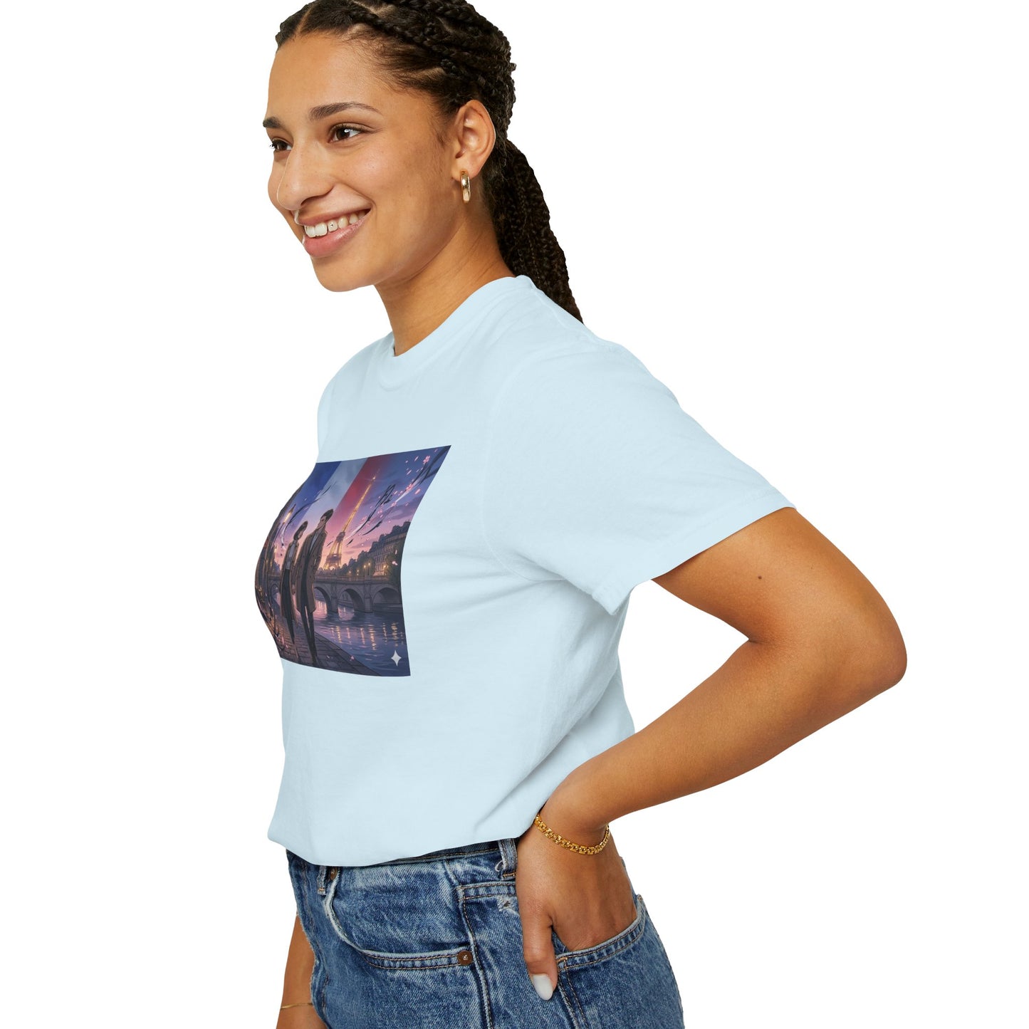 Couple Walking, Eiffel Tower - T-Shirt — Romantic Paris Nightscape Graphic Tee