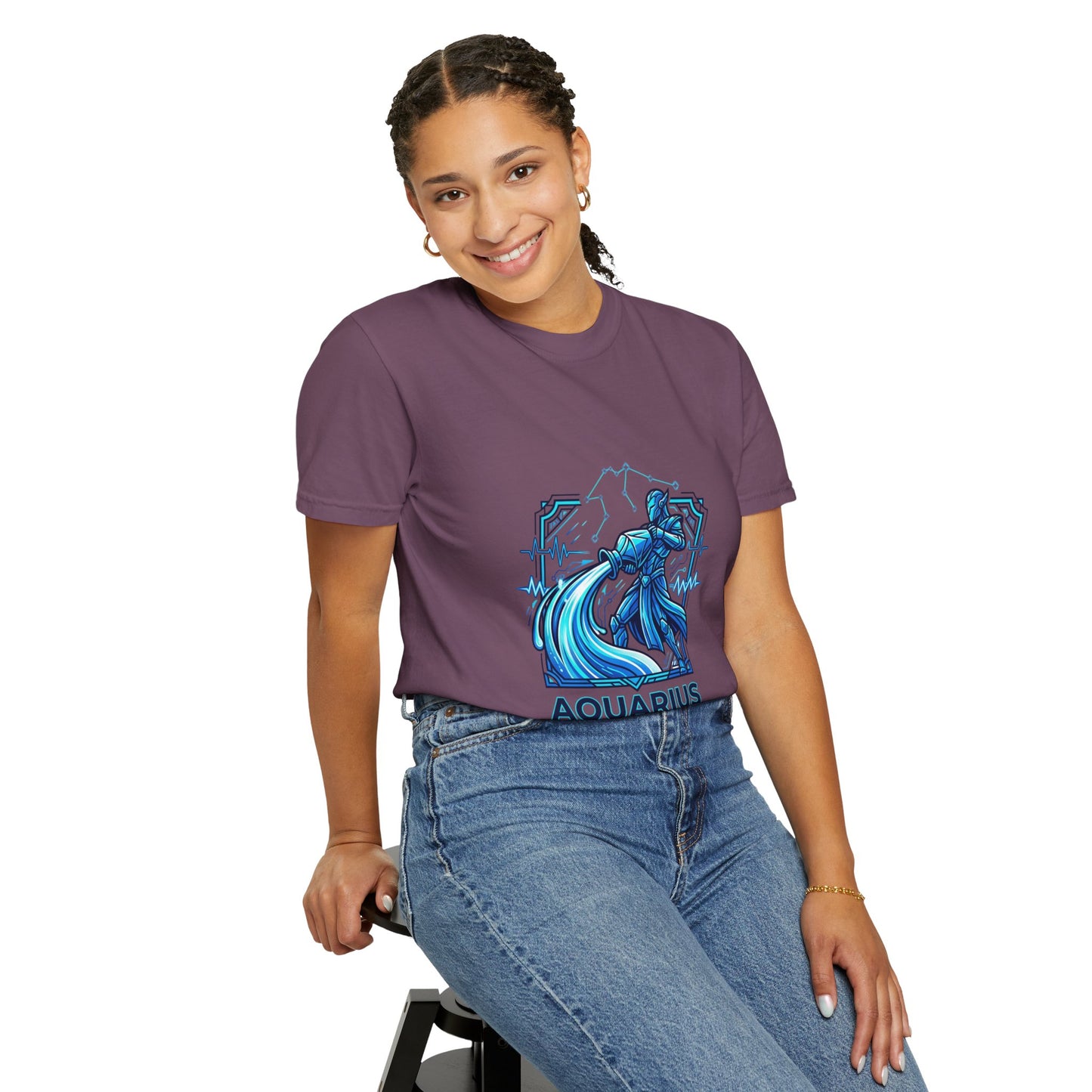 Aquarius 'Think Different' Zodiac T-Shirt