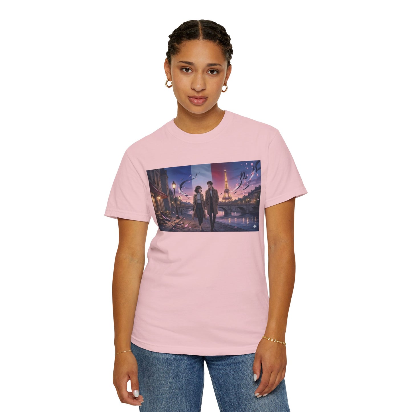 Couple Walking, Eiffel Tower - T-Shirt — Romantic Paris Nightscape Graphic Tee