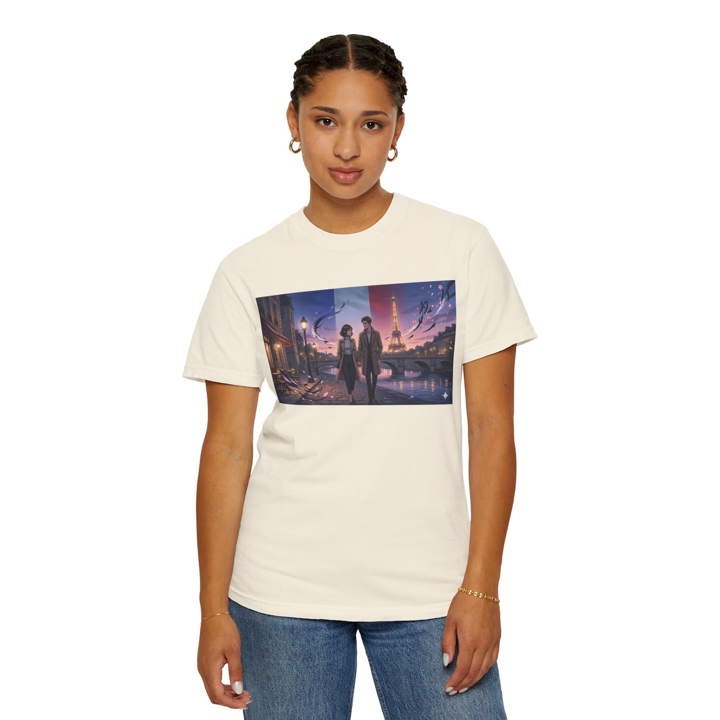 Couple Walking, Eiffel Tower - T-Shirt — Romantic Paris Nightscape Graphic Tee