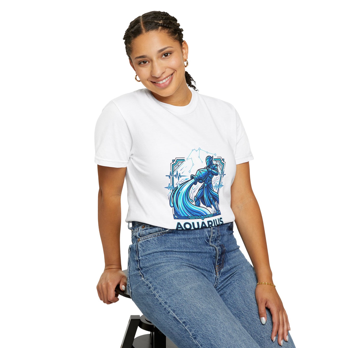 Aquarius 'Think Different' Zodiac T-Shirt