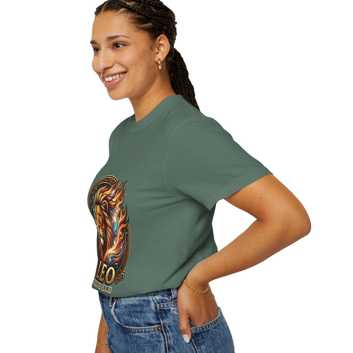 Leo 'Born to Lead' T-Shirt — Bold Zodiac Lion Graphic Tee