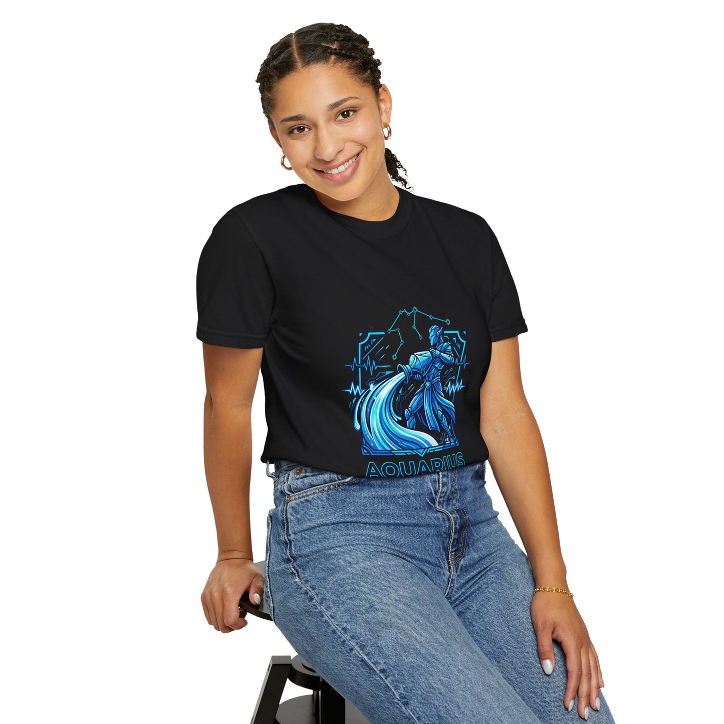 Aquarius 'Think Different' Zodiac T-Shirt