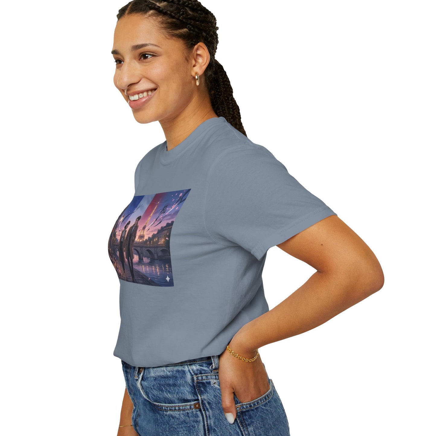 Couple Walking, Eiffel Tower - T-Shirt — Romantic Paris Nightscape Graphic Tee