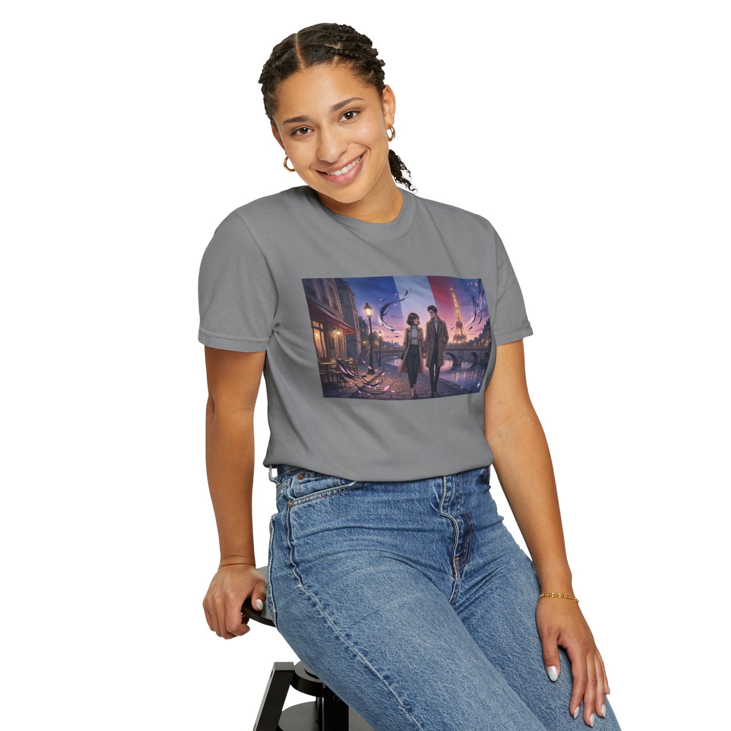 Couple Walking, Eiffel Tower - T-Shirt — Romantic Paris Nightscape Graphic Tee