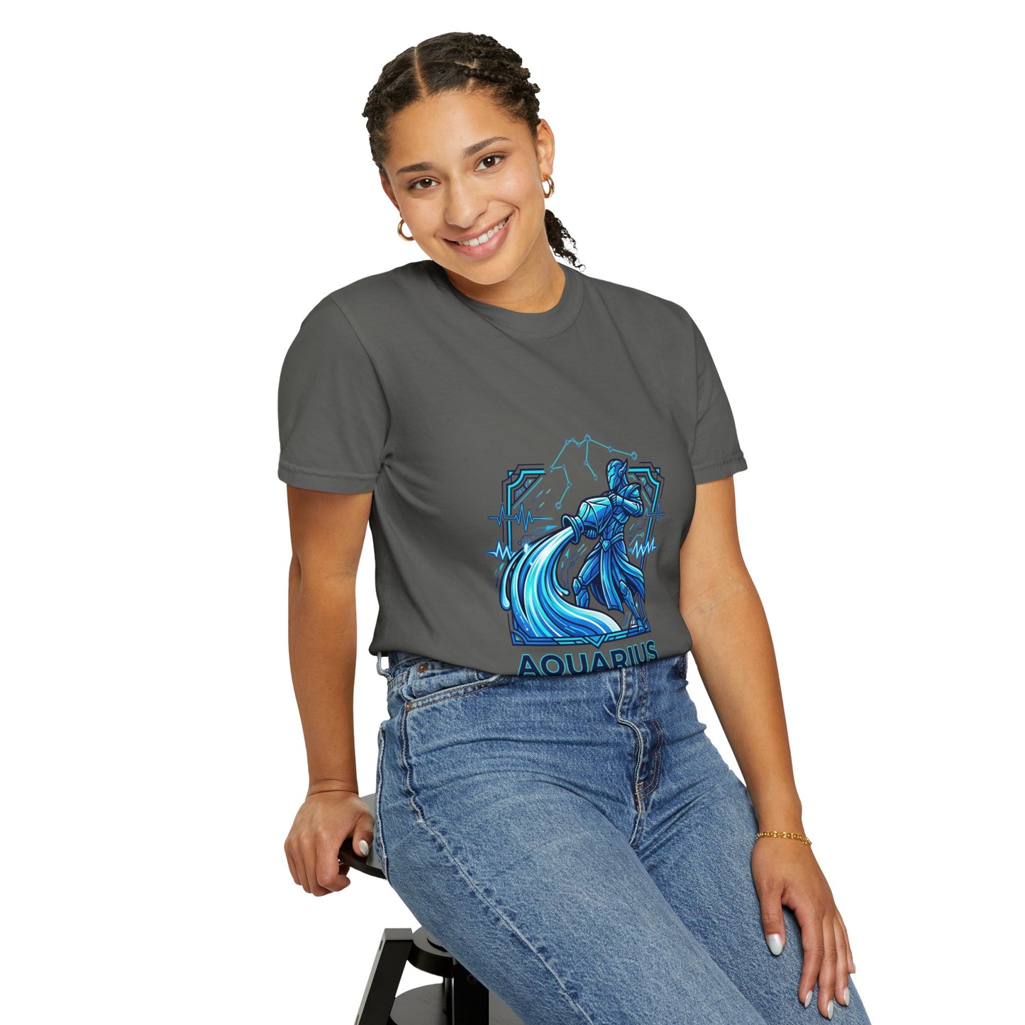 Aquarius 'Think Different' Zodiac T-Shirt