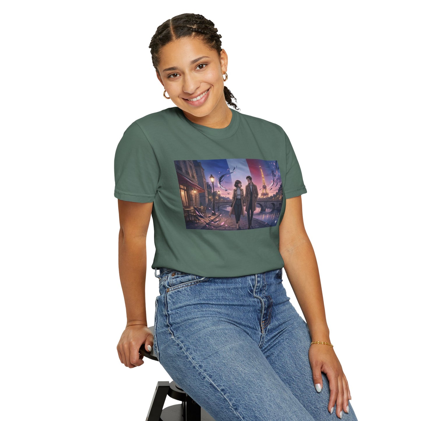 Couple Walking, Eiffel Tower - T-Shirt — Romantic Paris Nightscape Graphic Tee
