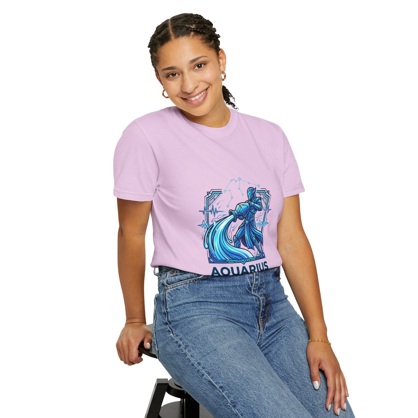 Aquarius 'Think Different' Zodiac T-Shirt
