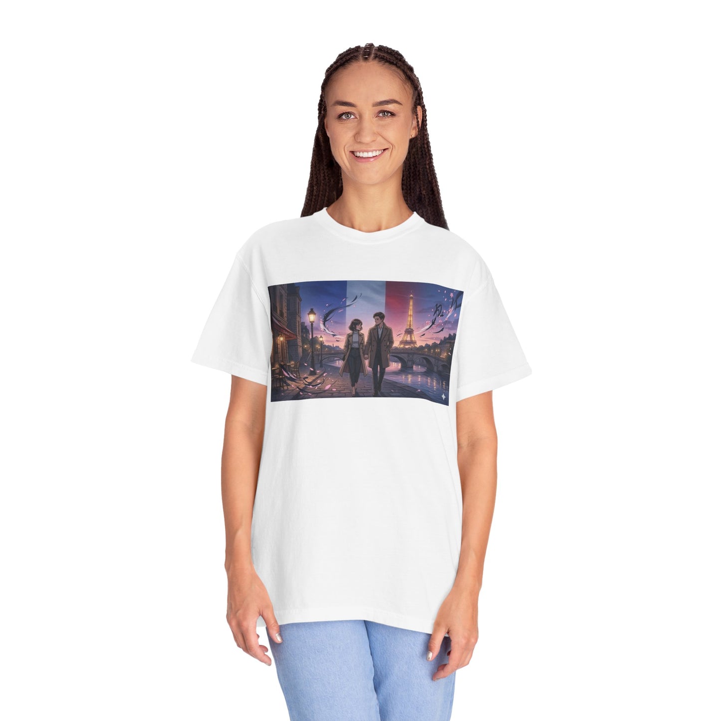 Couple Walking, Eiffel Tower - T-Shirt — Romantic Paris Nightscape Graphic Tee