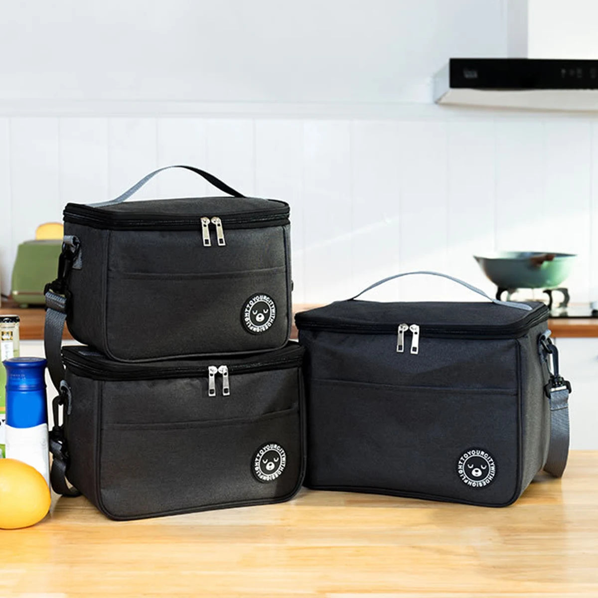 Large Capacity Hand-held with Shoulder Strap Insulated Bag, Multifunction Lunch Box Bag, Student Thickened Waterproof Lunch Bag