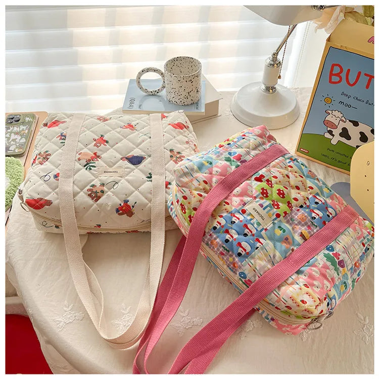 Women's Floral Quilted Shoulder Bag — Large Capacity Cotton Linen Tote