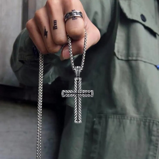Men's Personality Vintage Cross Titanium Steel Necklace Men's Stainless Steel Pendant Necklace