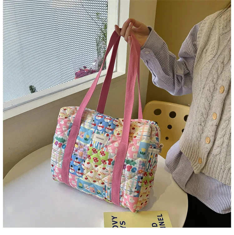 Women's Floral Quilted Shoulder Bag — Large Capacity Cotton Linen Tote