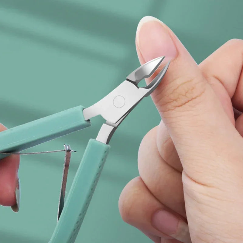 Cuticle Nippers & Nail Clipper Set | Stainless Steel Ingrown Nail & Dead Skin Remover