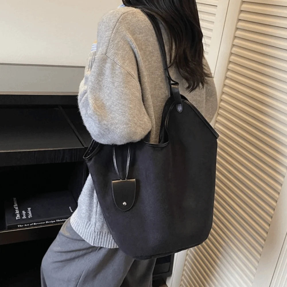 Women's Large Capacity Suede Shoulder Bag — Retro Korean Style Tote Handbag