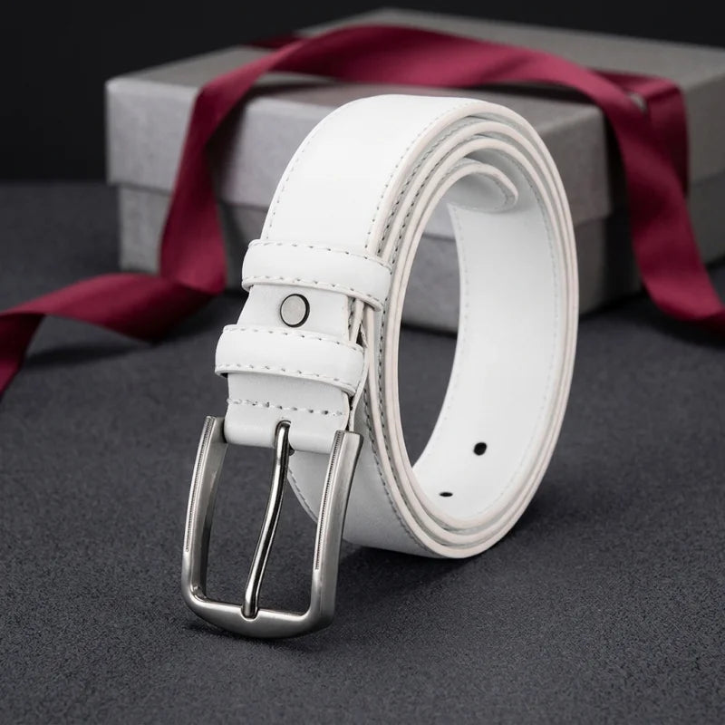 A men's formal belt，Wide3.51cm，Pure White，Classic Fashion。Adjustable design，DurablePULeather Material，Suitable for All Seasons。S