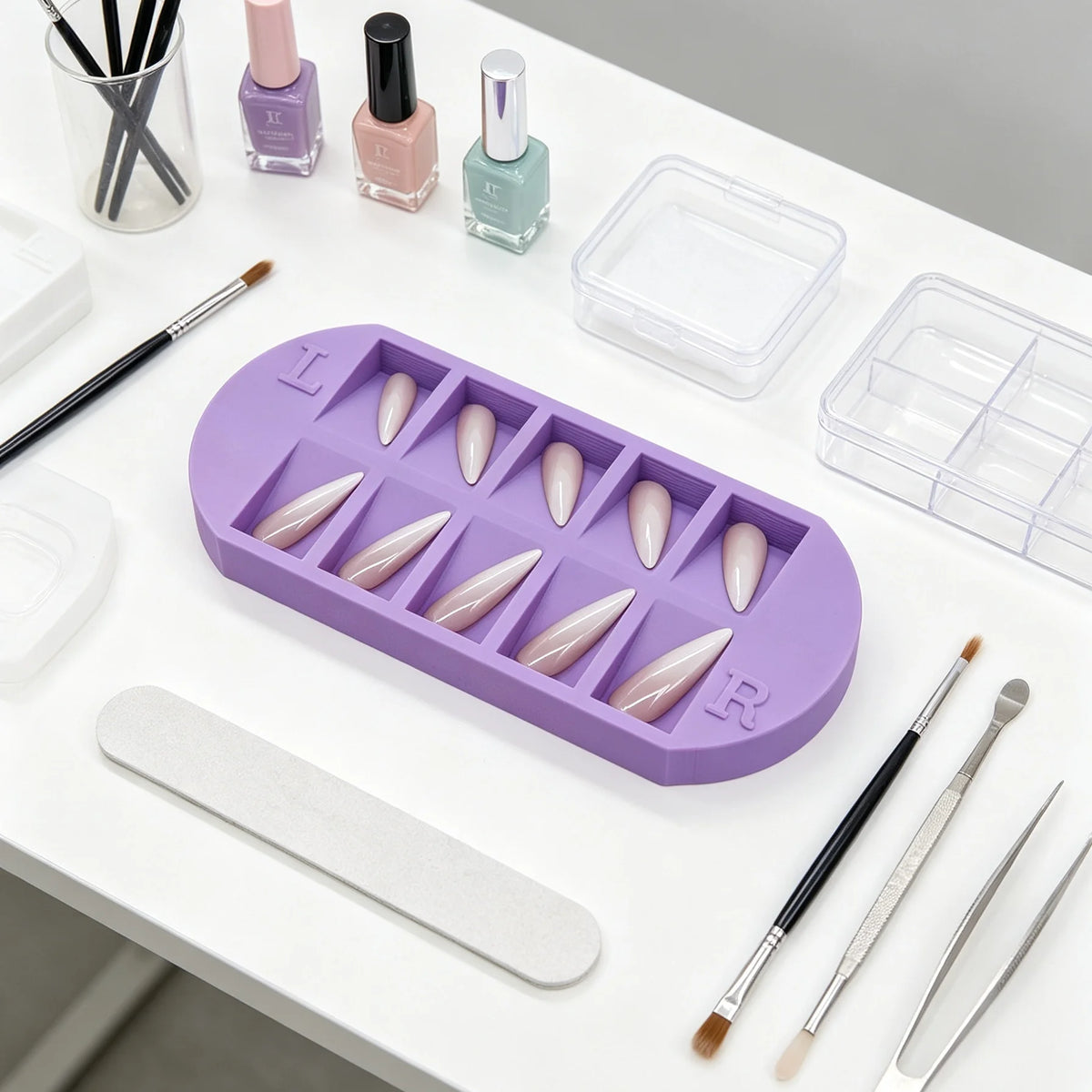 8-Grid Nail Tip Storage Tray with L/R Mark | Reusable False Nail Display Organizer for Salon & Home Manicure — Purple, Pink & Green